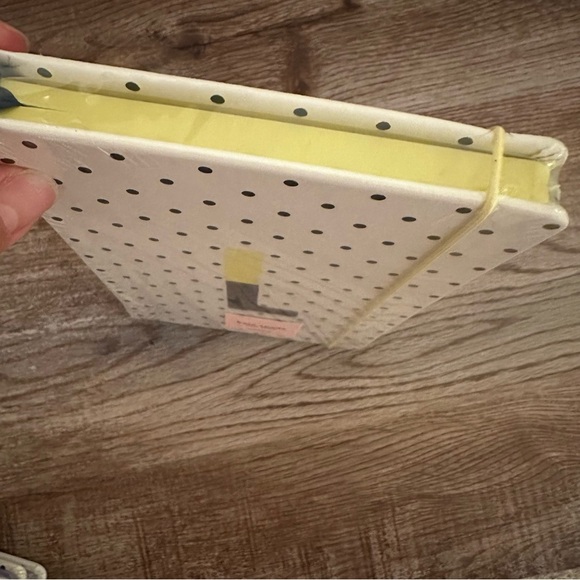 Kate Spade Take Note Large Leatherette Initial “L (Yellow)” Notebook - Picture 7 of 8